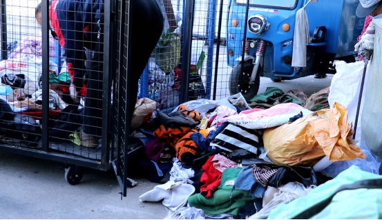 華展貓先生，智能垃圾分類設(shè)備商家，再生資源回收站